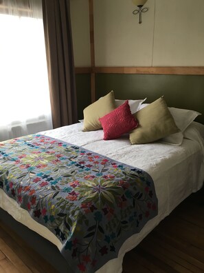 Cunas gratuitas, camas plegables/adicionales gratuitas y wifi gratis 