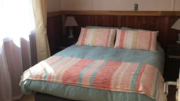 Standard Apartment, 1 Bedroom | Free cribs/infant beds, free rollaway beds, free WiFi