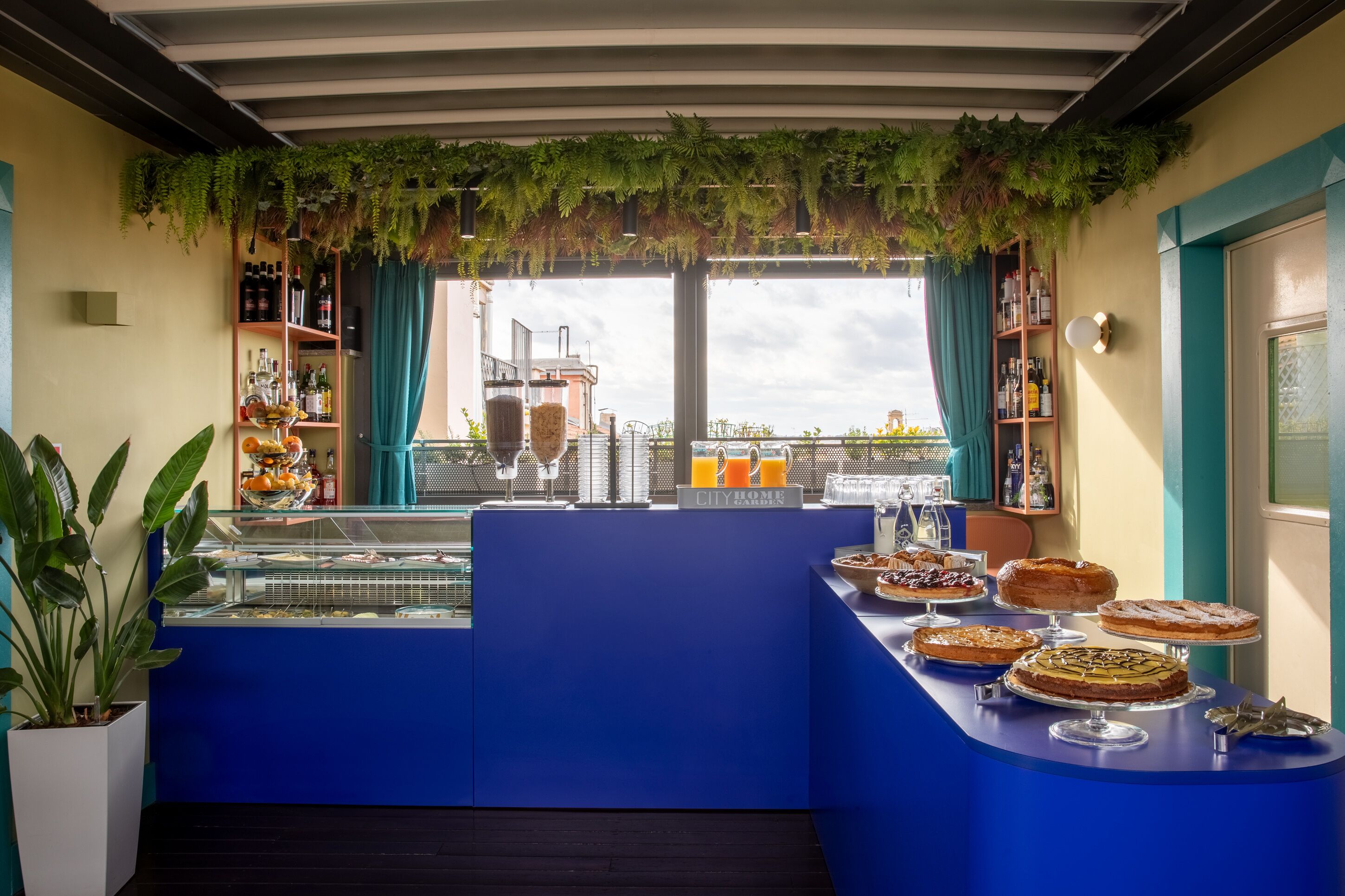 daily buffet breakfast (eur 15 per person)