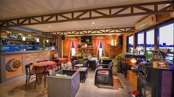 Lobby-Lounge