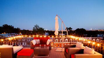 Sundeck