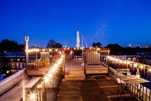 Outdoor dining - Amazing DC Home with Rooftop Deck (Washington)