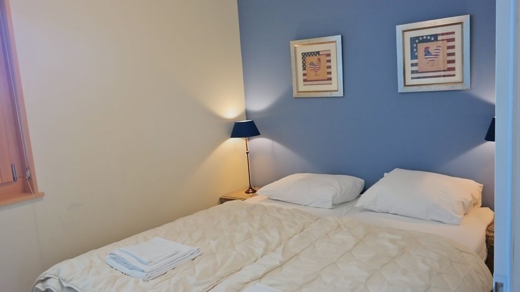 Apartment, 3 Bedrooms, Balcony, Mountain View | 3 bedrooms, free WiFi, bed sheets