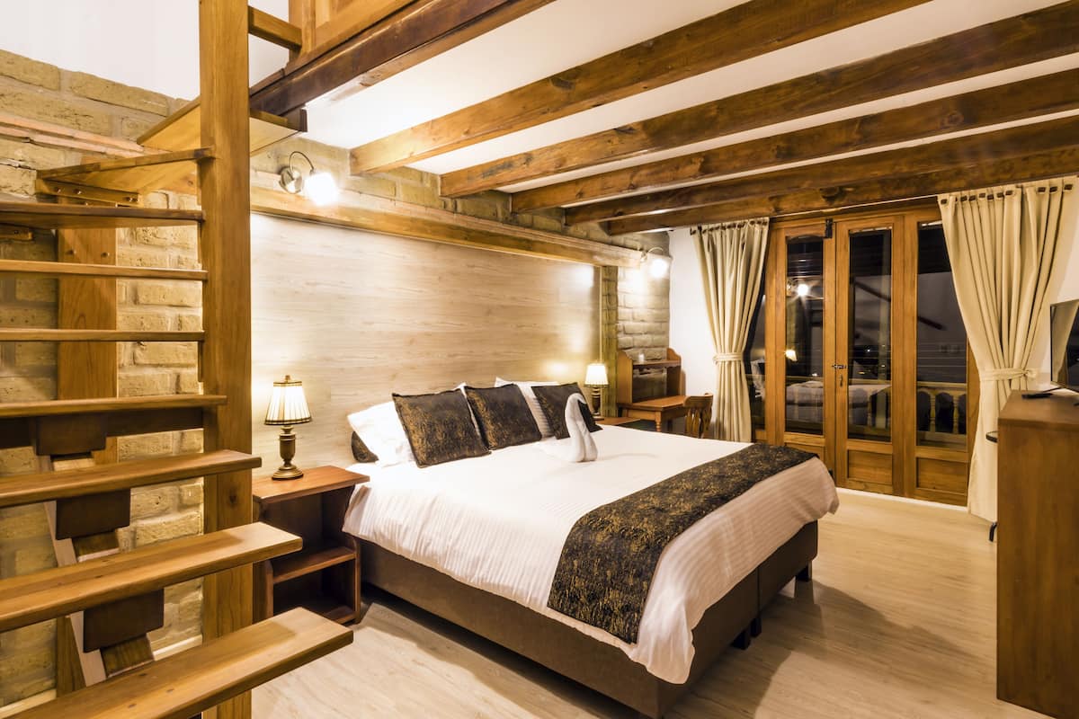 Chambre Familiale Double ou avec lits jumeaux, plusieurs lits, balcon, vue montagne (Jardinerito)