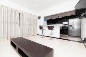 Living area - Heliko 104B by CocoBR (Playa del Carmen)