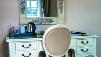 Desk, iron/ironing board, free WiFi