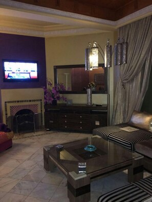 Apartment, 2 Bedrooms | Living area | Plasma TV - Appartements Jardins de la Palmeraie 3 (Marrakech)