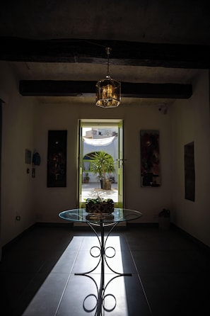 Interior entrance - Lemon Tree Relais by CX Collection (Zabbar)