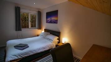 Casa de campo, 3 habitaciones | Cuna de viaje, wifi gratis y ropa de cama