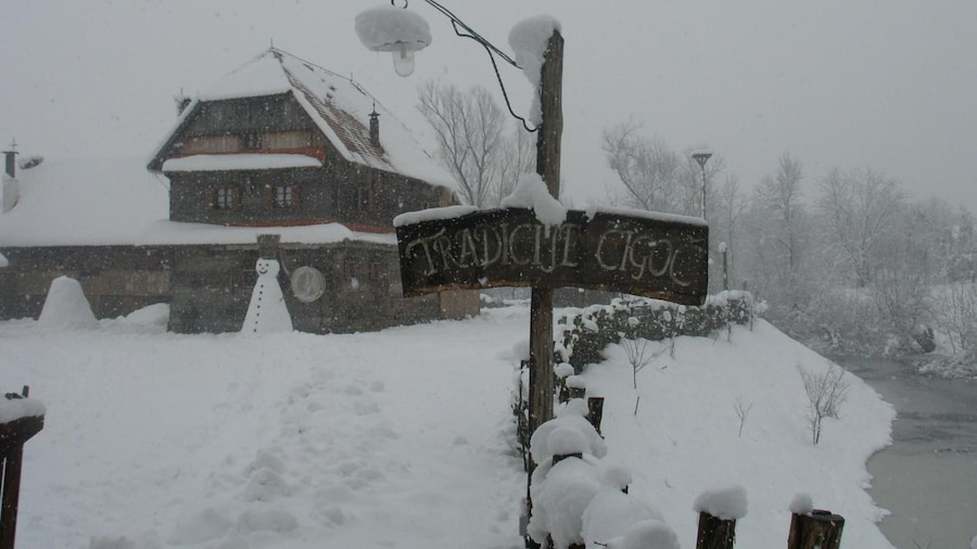 Tradicije Čigoč