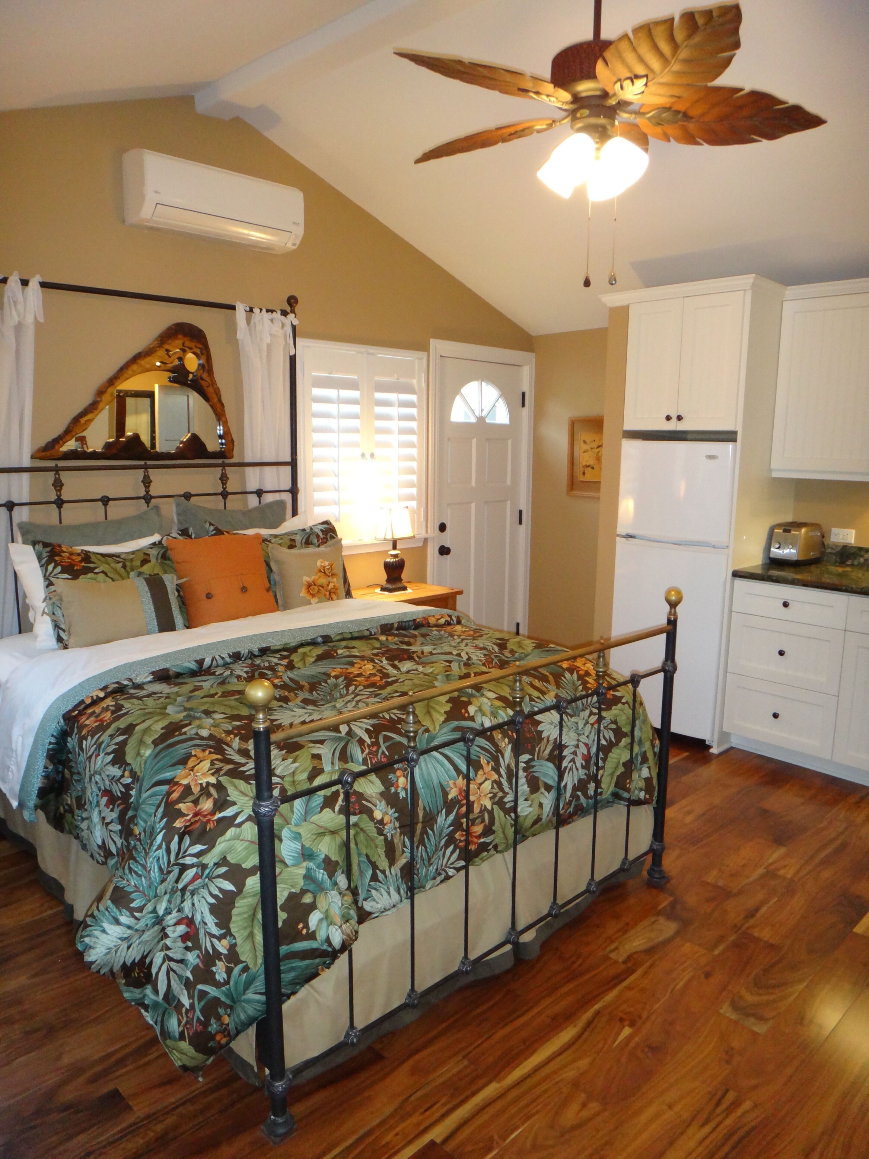 1 chambre, fer et planche à repasser, Wi-Fi gratuit, draps fournis