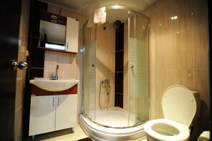 Standard Double or Twin Room | Bathroom | Shower, free toiletries, hair dryer, slippers