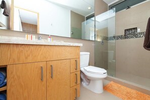 Condo, City View | Bathroom | Shower, free toiletries, hair dryer, towels - Studio one 303 by CocoBR (Playa del Carmen)