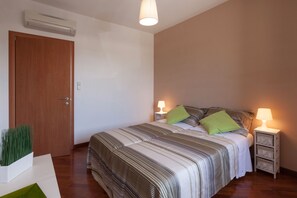 3 Schlafzimmer, Bügeleisen/Bügelbrett, kostenloses WLAN