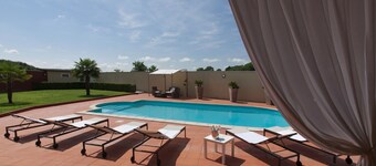 Oleggio Castello: Living Fashion - Villa Cometa a place of relax in style
