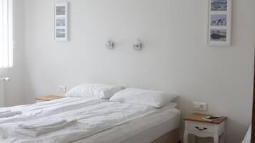Double Room | Premium bedding, free WiFi