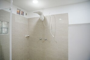 Bathroom - Hotel Isla Real (Cartagena)