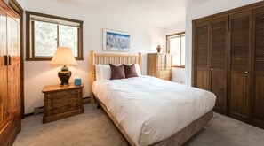 2 slaapkamers, een strijkplank/strijkijzer, wifi, beddengoed