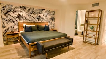 Luxury Suite, 1 Bedroom, 2 Bathrooms, Partial Ocean View (Casa Azul) | 1 bedroom, premium bedding, minibar, individually decorated