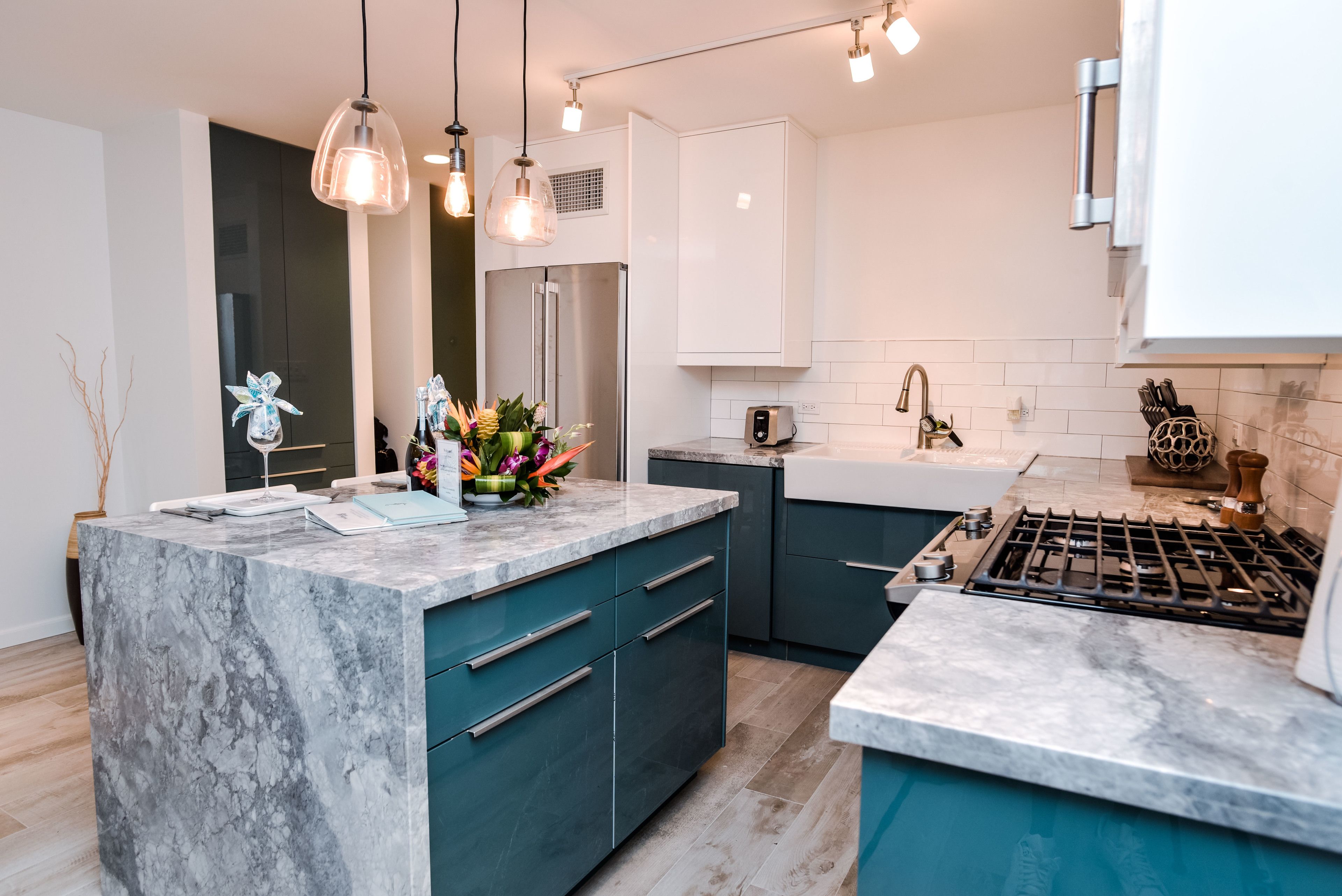 Luxury Suite, 1 Bedroom, 2 Bathrooms, Partial Ocean View (Casa Azul) | Private kitchen | Full-size fridge, microwave, oven, stovetop