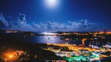 Villa de diseñador | Vista del balcón