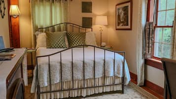 1 bedroom, soundproofing, free WiFi, bed sheets