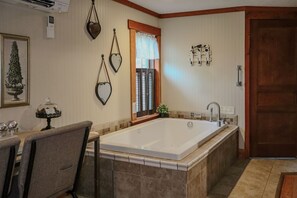 Shower, hair dryer, towels, soap - A Woodland Hideaway Worth Getting Lost In (Logan)