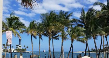Beach Block Bungalow, tout ce dont vous avez besoin pour une grande escapade. Silencieux et sûr