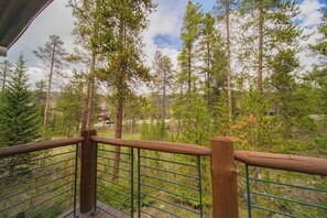 Premium Townhome, 4 Bedrooms, Balcony, Mountain View (Starfire 1979) | View from room