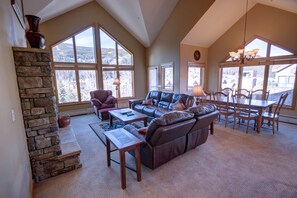 Signature Condo, 4 Bedrooms, Balcony, Mountain View (Gateway Lodge 5036) | Living area | Smart TV, fireplace, DVD player