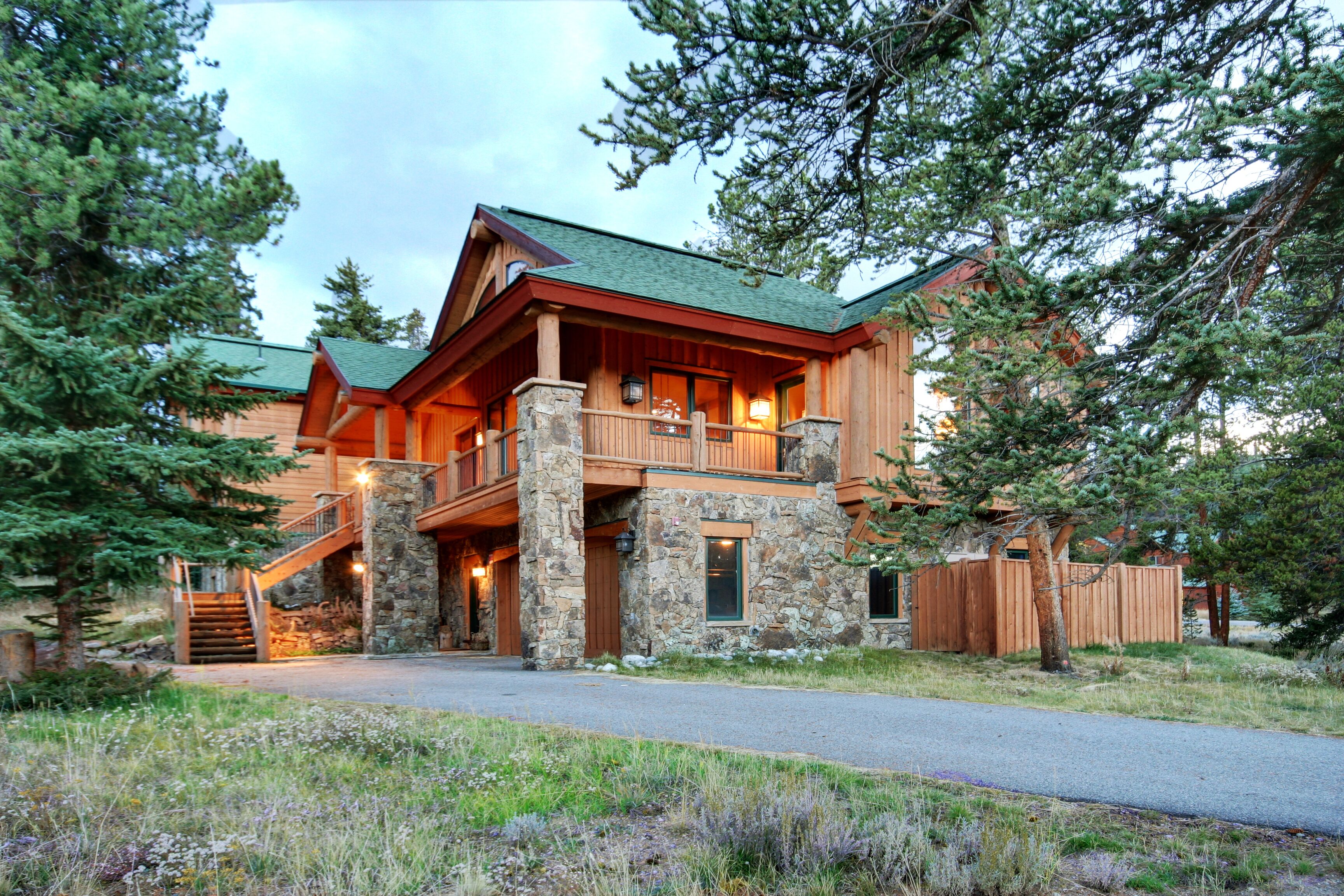 House, Multiple Beds, Mountain View (Goldenrod Home 7) | Exterior