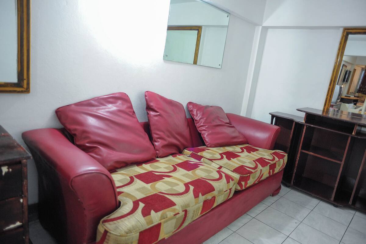 shared dormitory, multiple beds, non smoking | living area | flat-screen tv
