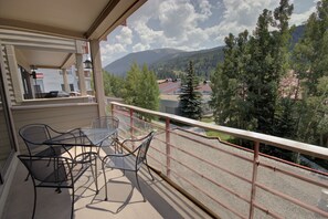 View from room - Ski Run 202 (Keystone)