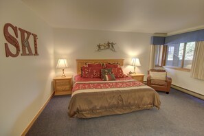 2 bedrooms, individually decorated, individually furnished - Ski Run 202 (Keystone)
