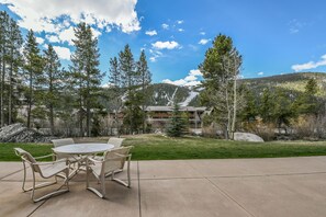 プレミアム コンドミニアム 2 ベッドルーム バルコニー マウンテンビュー (Oro Grande 413) | 外観