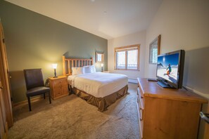 Condo, Multiple Beds, Resort View (Arapahoe Lodge 8119)