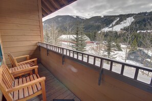 Condo, Multiple Beds, Resort View (Arapahoe Lodge 8119) | Balcony