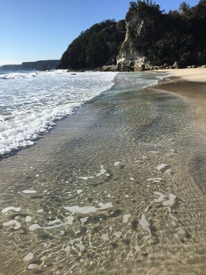 Beach nearby, free beach shuttle - Mcmill House (Shimoda)