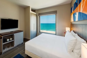 Premium bedding, down comforters, minibar, in-room safe - Hyatt Place Macae (Macaé)