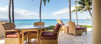 DISCOUNTED AUGUST SPECIAL Oceanfront Private Home