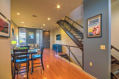 2BR 2.5 BA Memphis Condo - Prime Downtown Location!