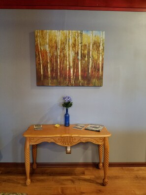 Comfort Cabin | Free WiFi - Mooseberry Cabin (Tok)