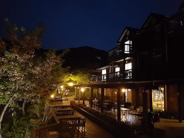 Front of property – evening/night