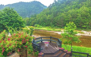 Property grounds - Caddis Pension (Yangyang)