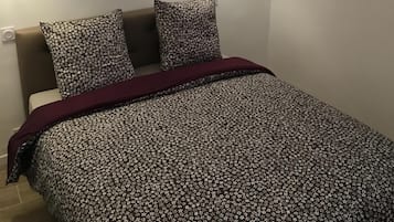 2 bedrooms, iron/ironing board, travel crib, WiFi
