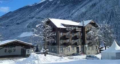 Cosy Apartment In The Center Of Krimml, A Stroll Away From Krimml Waterfalls