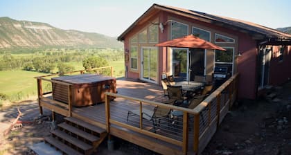 A private mountain hideaway high above the Uncompahgre River Valley