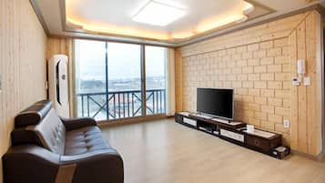 Dubbelrum (Jeju Sky Sea) | Vardagsrum | Platt-tv