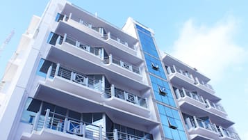 Fachada da propriedade
