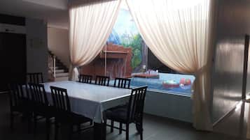 Kemudahan hartanah